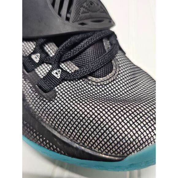 Nike Kyrie 3 Low Moon Blue Black Shoes mens 4.5,womens size 6 - Picture 8 of 8